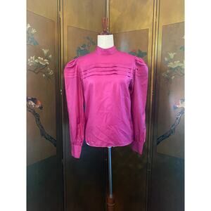 Long sleeves top in fuchsia, size M-L